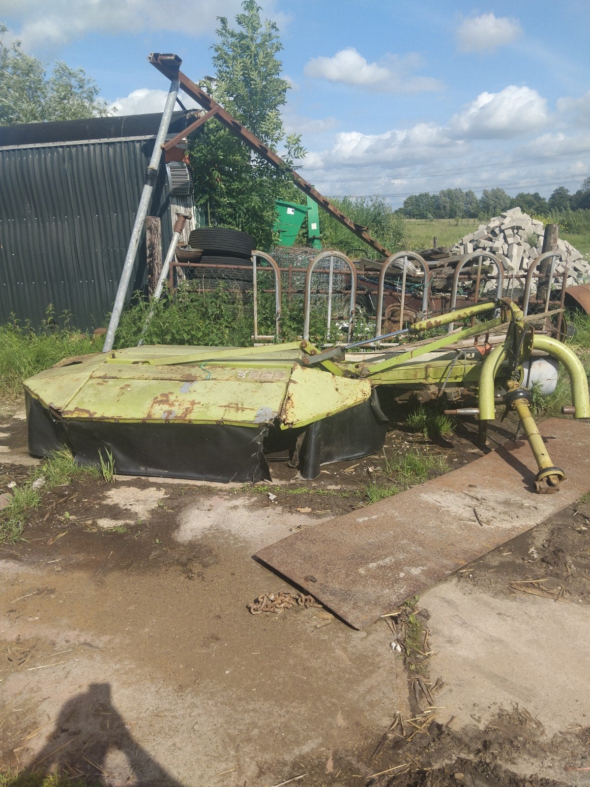Claas corto 210N, Ophalen